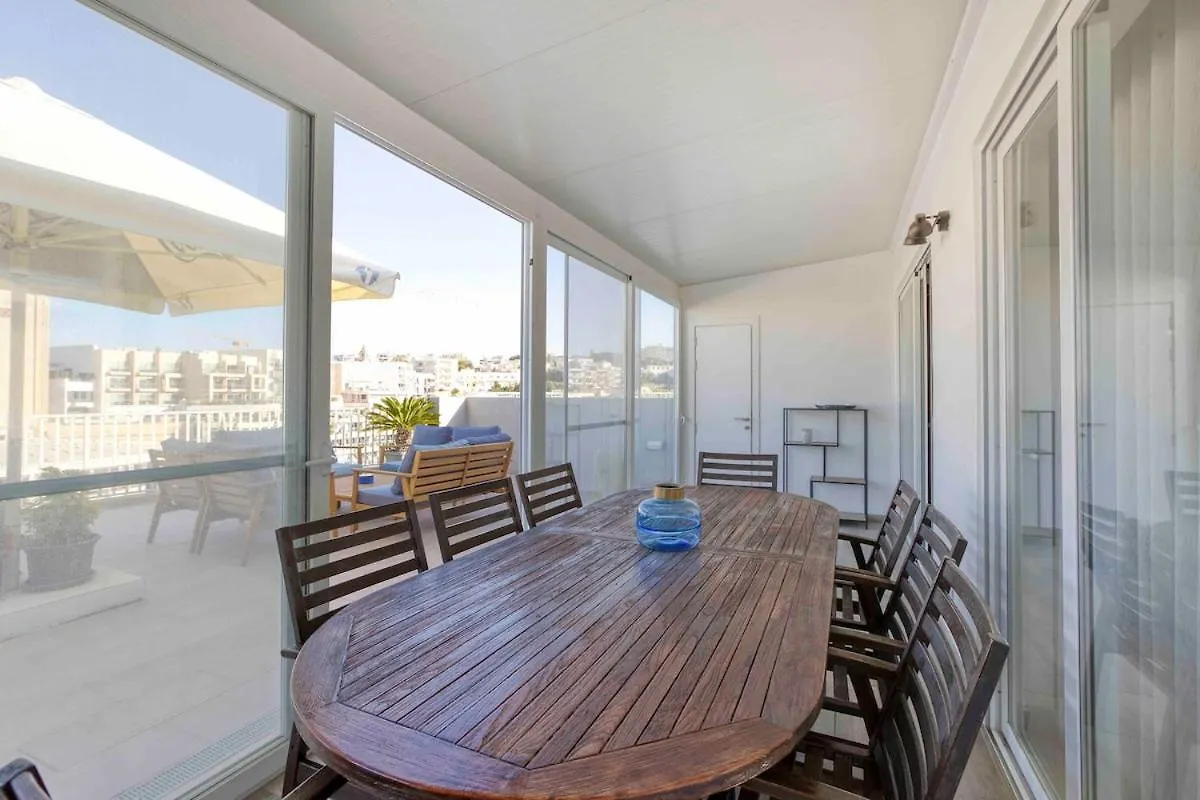 Spectacular Penthouse In The Heart Of St Julians Apartman San Ġiljan 0*,  Málta