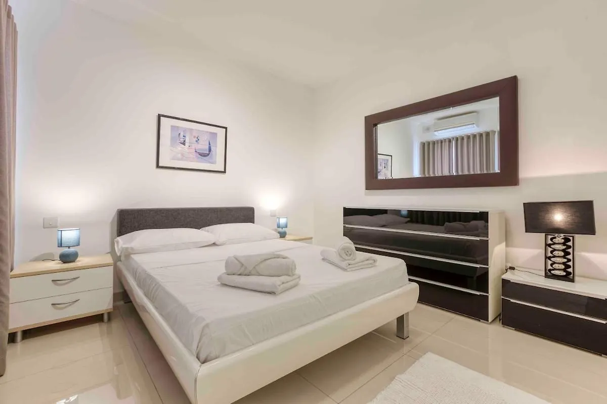 Spectacular Penthouse In The Heart Of St Julians Apartman San Ġiljan